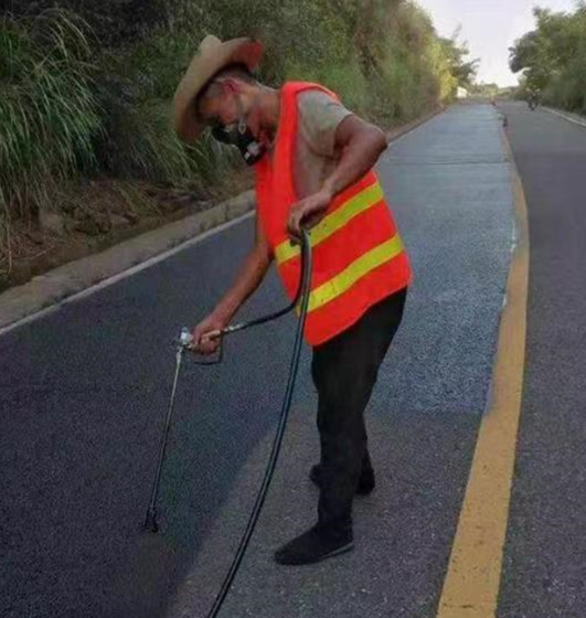 漳州路面喷涂翻新彩色步道施工方案