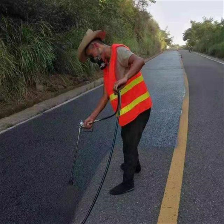 漳州 彩色防滑路面的底涂是保障路面附着力